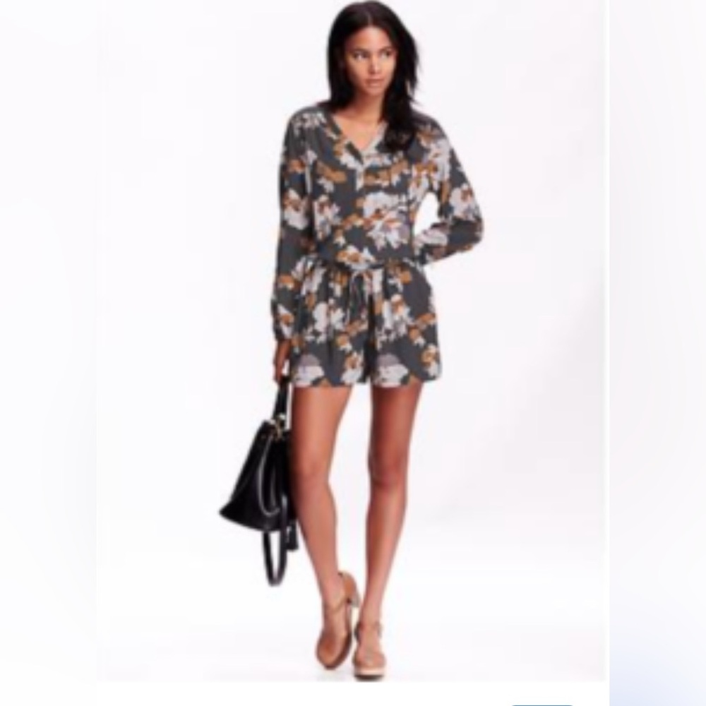 EUC Floral Long Sleeve Romper